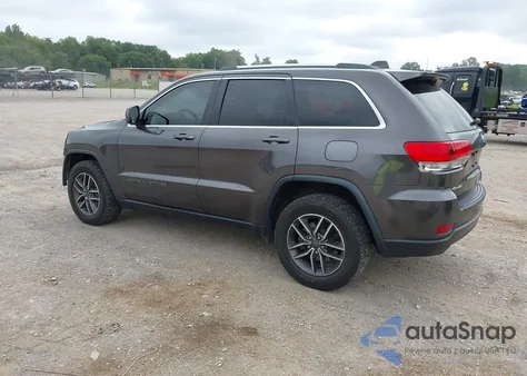 2019 Jeep Grand Cherokee Laredo E 4X4 z USA, uszkodzony, nr VIN 1C4RJFAG0KC736635